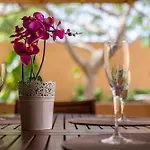Orquidea Дом отдыха Коральео